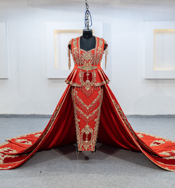 rouge karakou surjupe