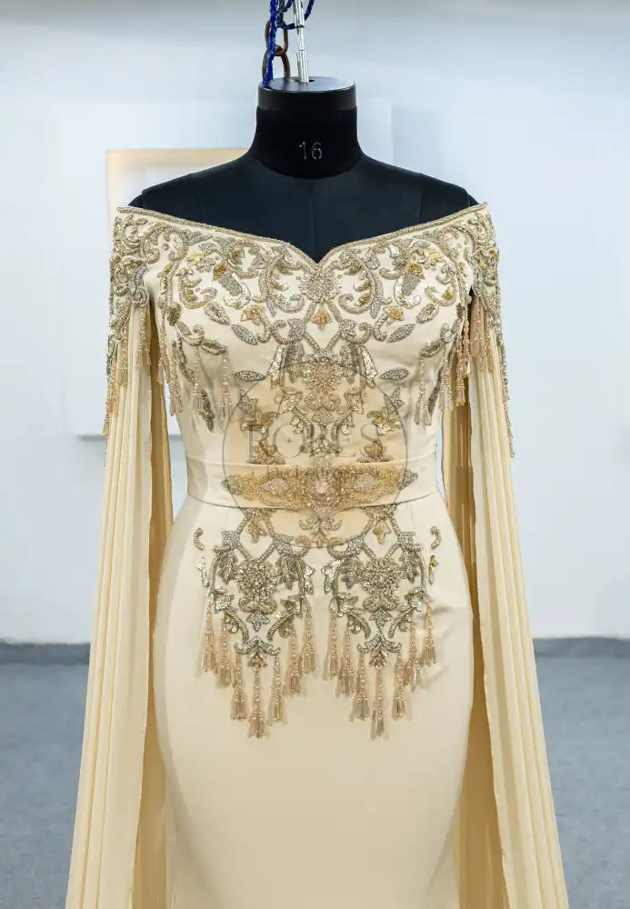 beige robe sirene (3670)