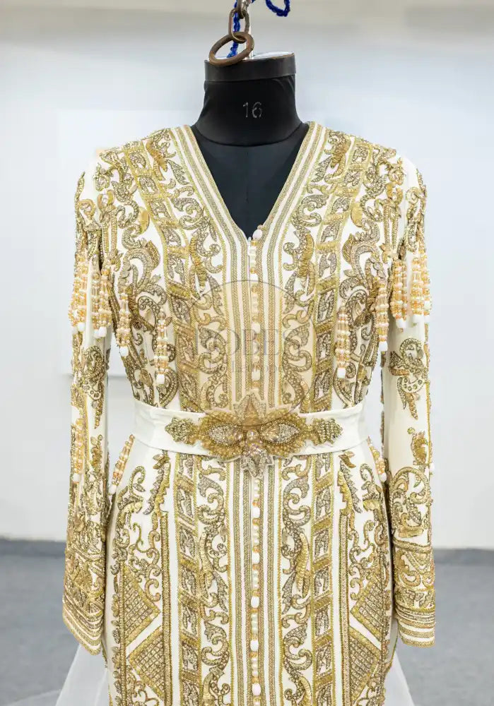 blanc robe sirene (2010)