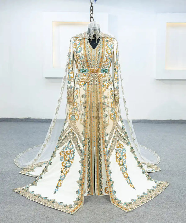 Blanc Takshita (2437)