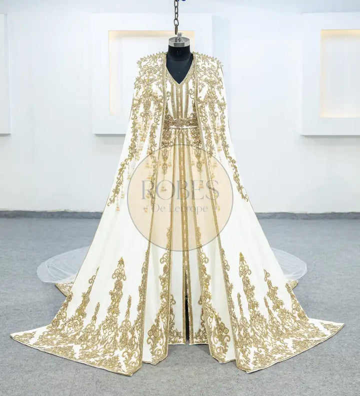 Blanc Takshita Lvois Pieces (2447)