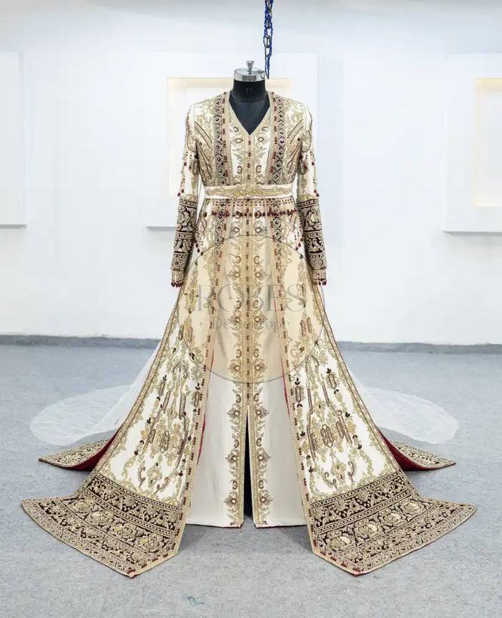 Blanc Takshita (MRV_0240)