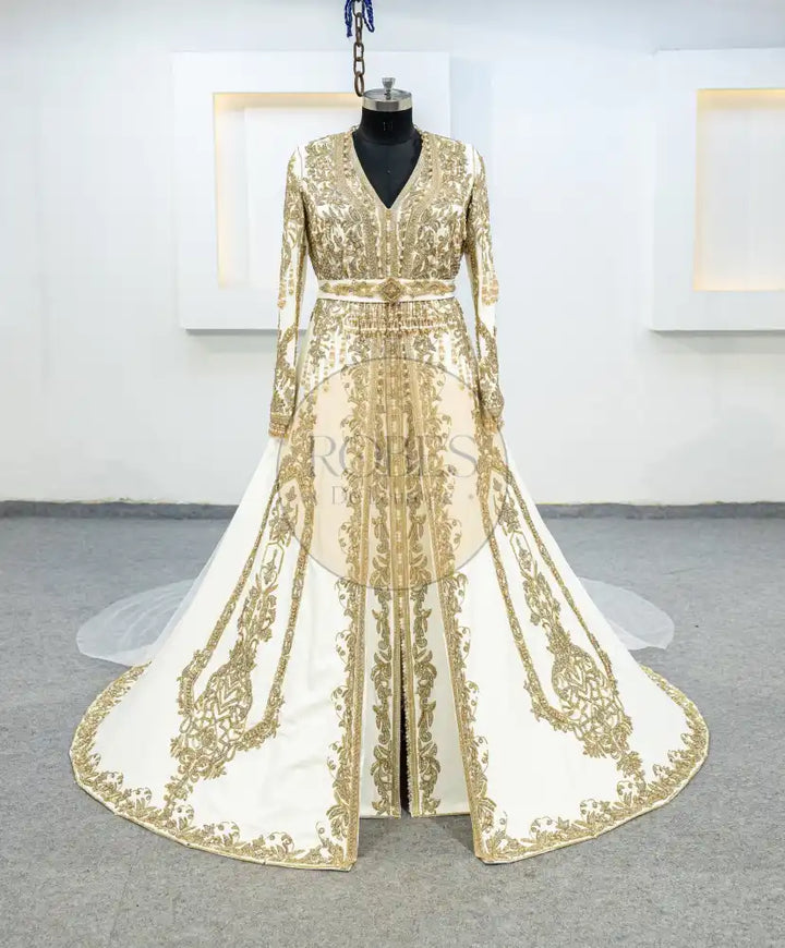 Blanc Takshita (MRV_1902)