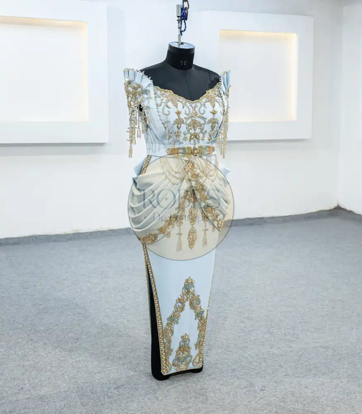 bleu ciel badroune (2457)