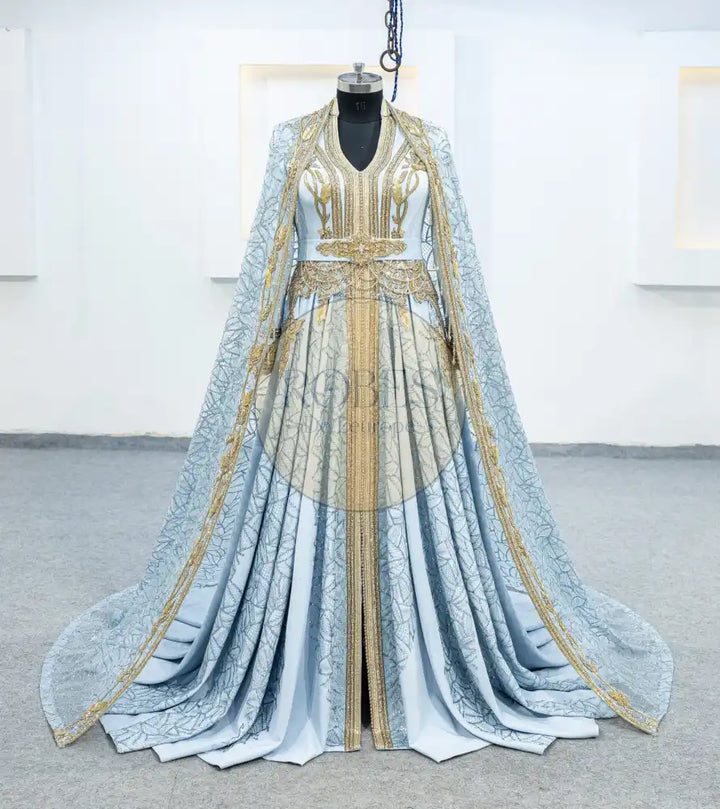 bleu ciel blousa plus cape (2509)