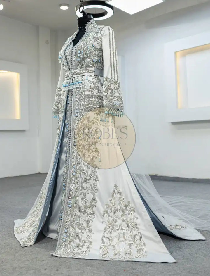 Gris Takshita (MRV_1532)