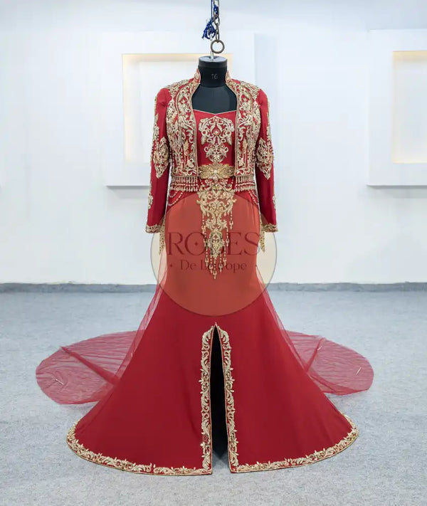 Karakou avec Jupe (2098)