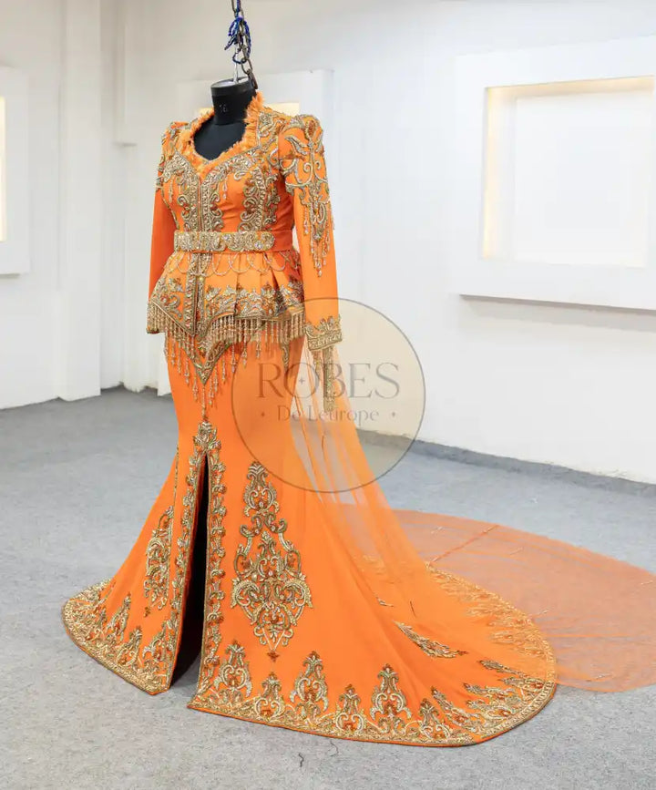 l’orange karakou avec jupe