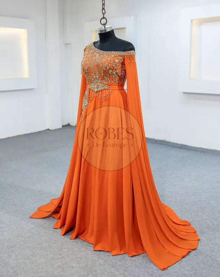 orange robe invitee (3049)