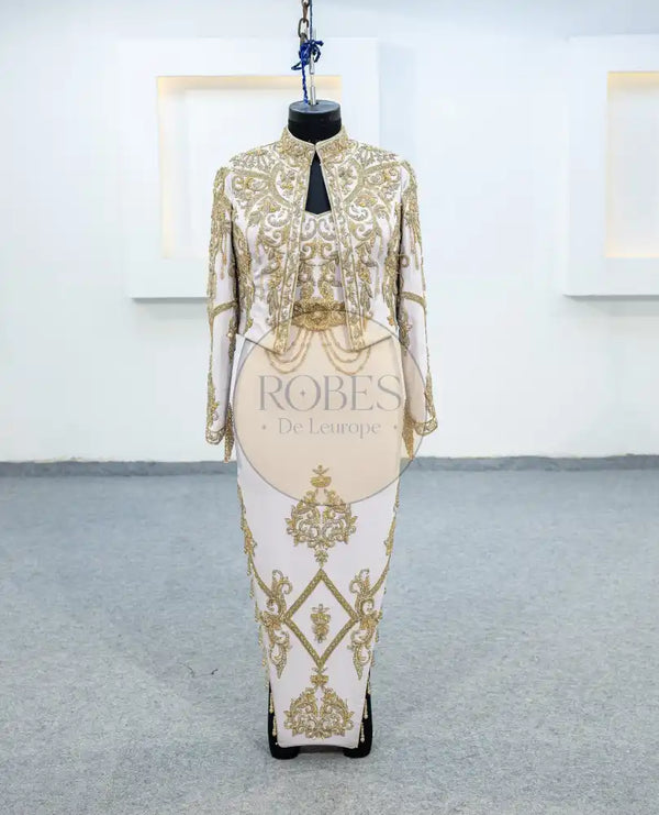 Rose Karakou (2391)