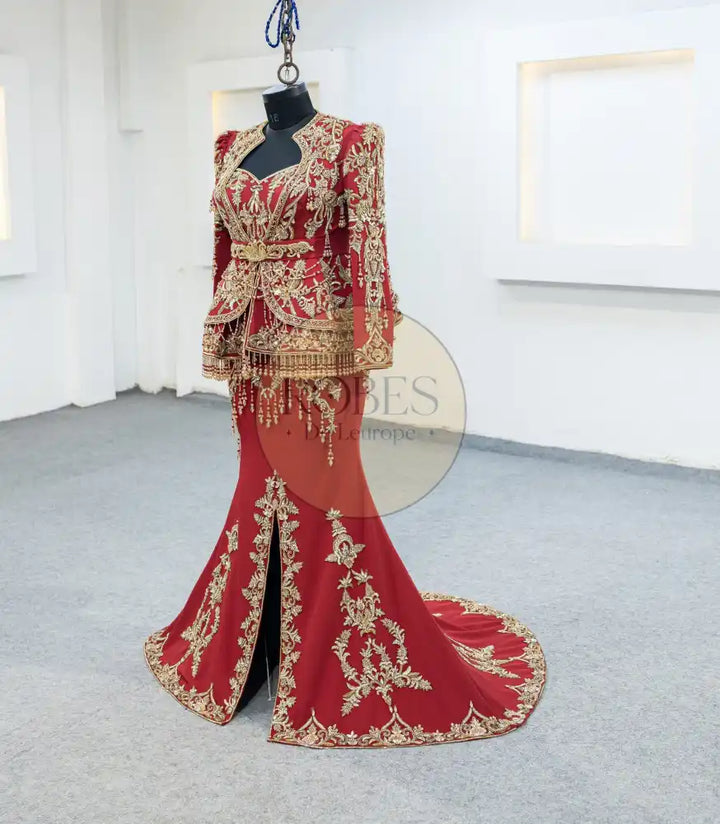 Rouge Karakou plus Jupe (MRV_3192)
