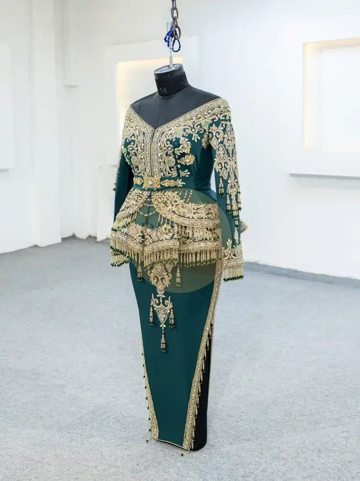 Vert Karakou (2401)
