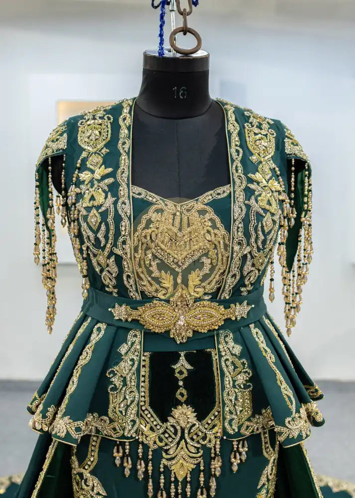 vert karakou plus surjupe