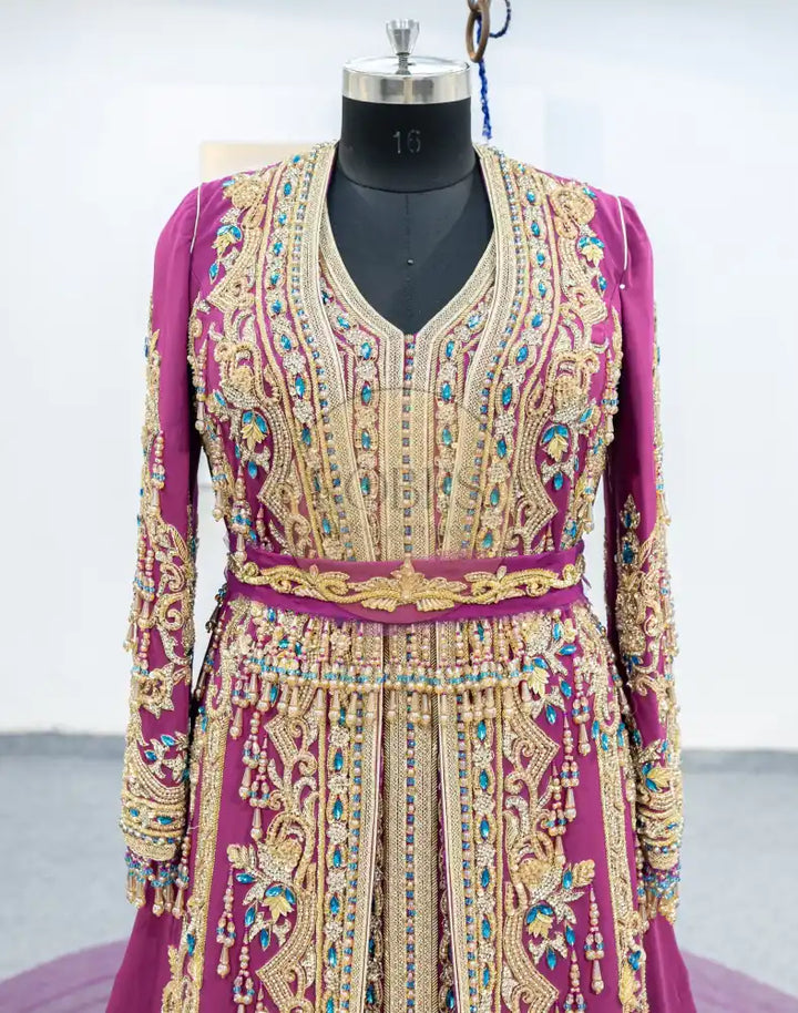 Violet Takshita (2503)