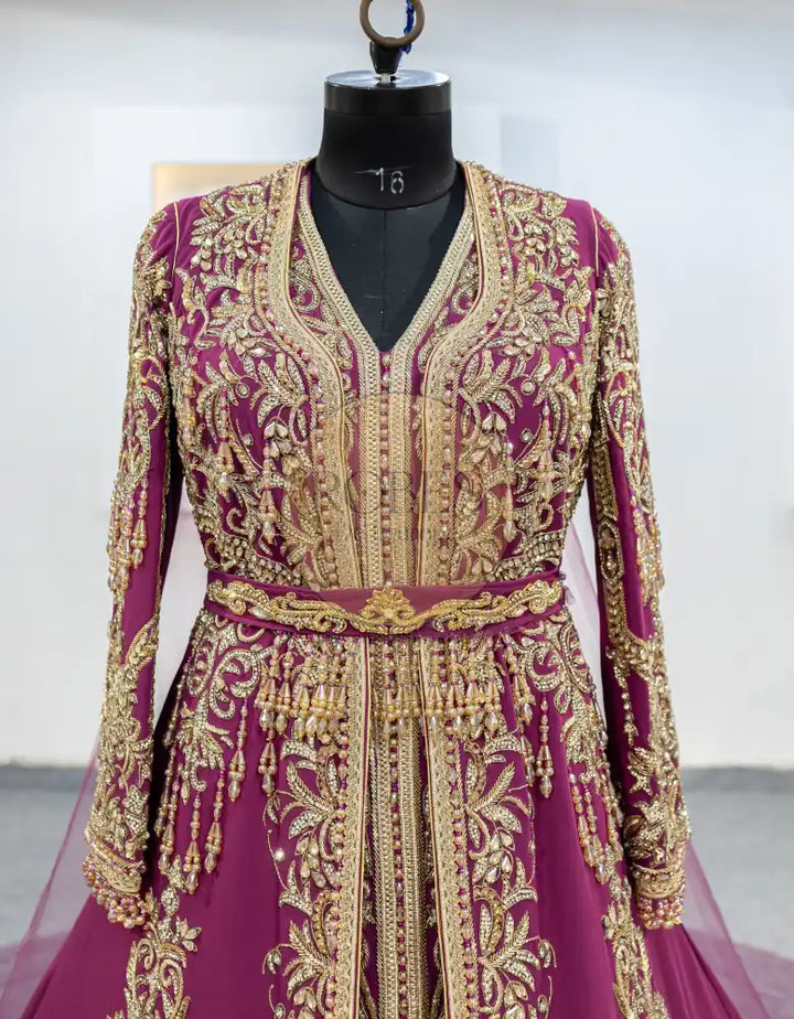 Violet Takshita Royale (MRV_1788)